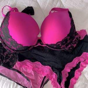 Gently Used Torrid bra and undies!